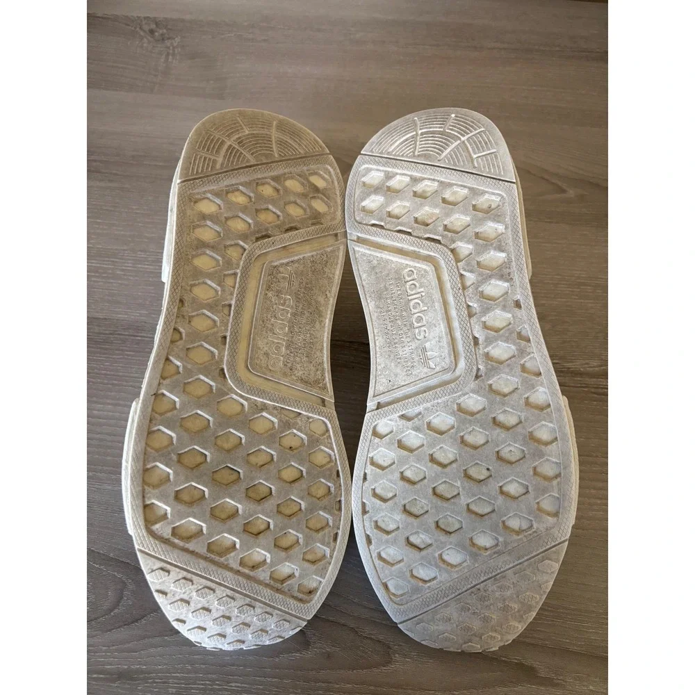 Adidas Boost Women's 9.5 White Rose Gold Stripes Sneakers‎ Shoes Activewear READ